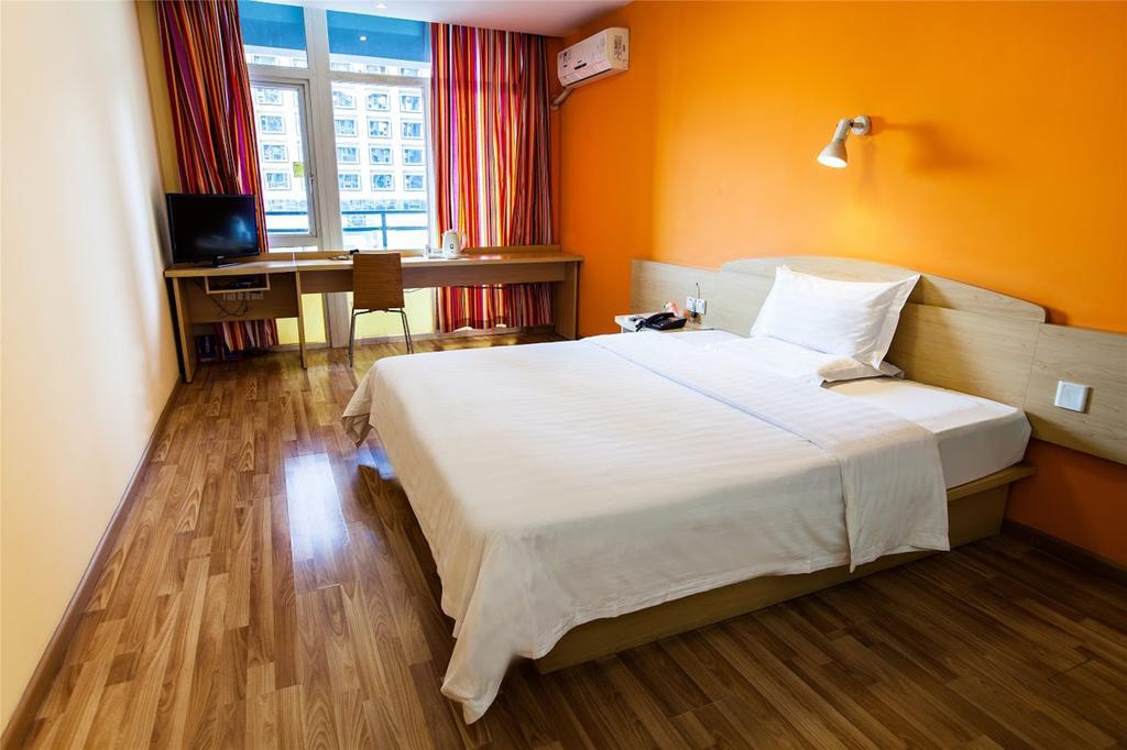 7Days Inn Zhuzhou Central Square Exterior foto
